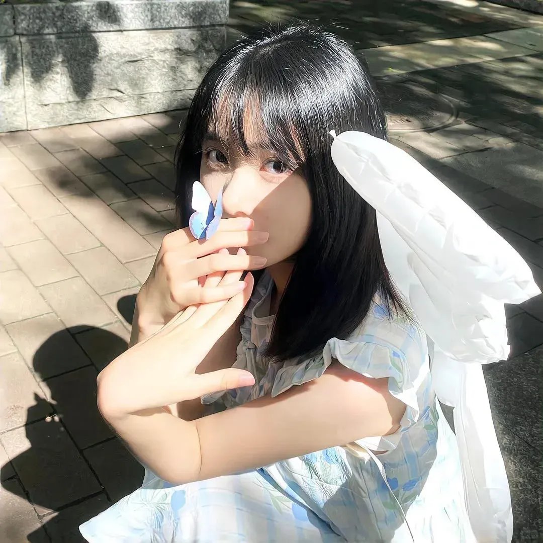 俏佣与我
